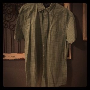Men’s short sleeve dress shirt